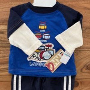 NWT graphic 3/4 sleeve shirt and track pants